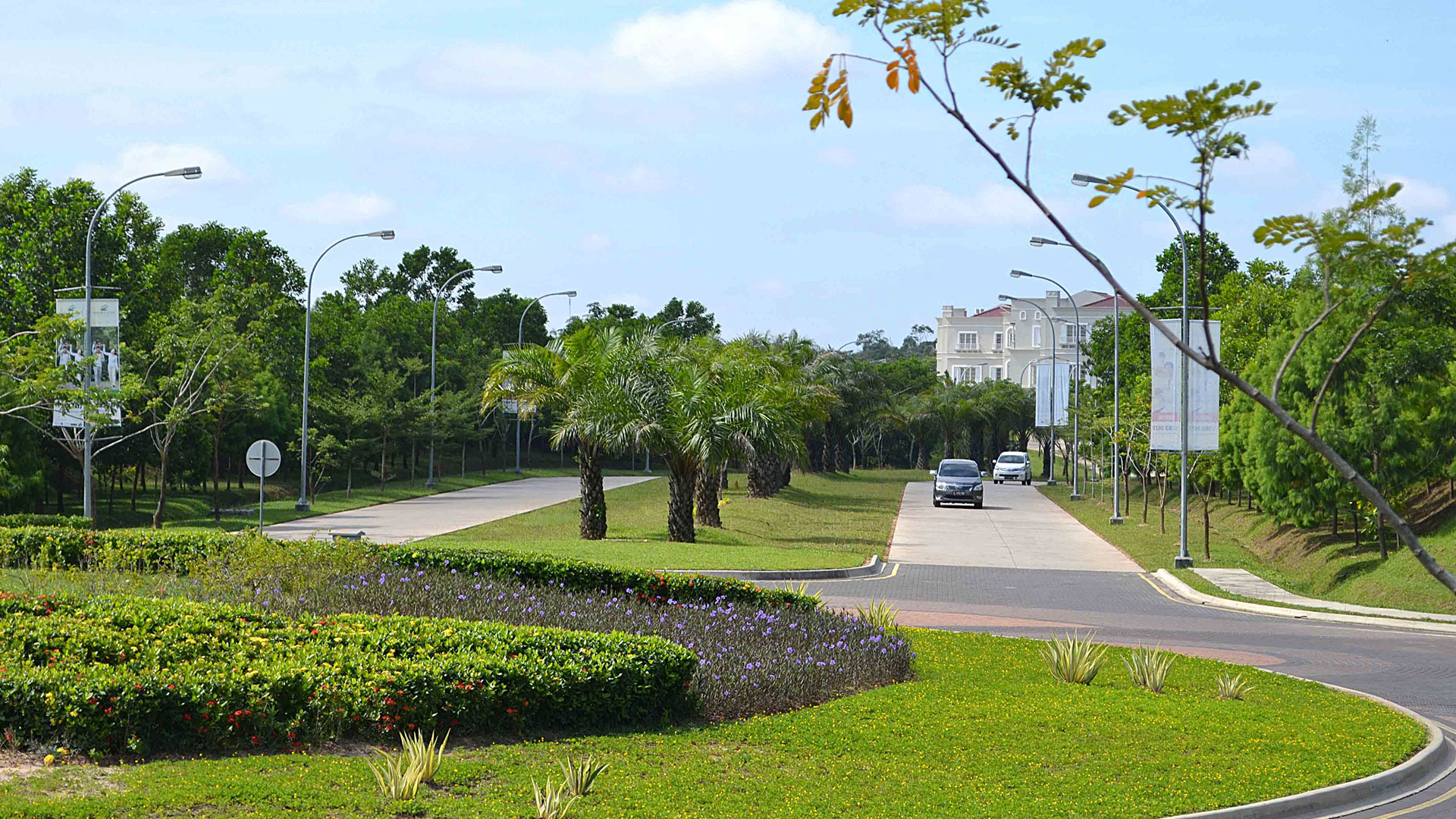Banner Boulevard